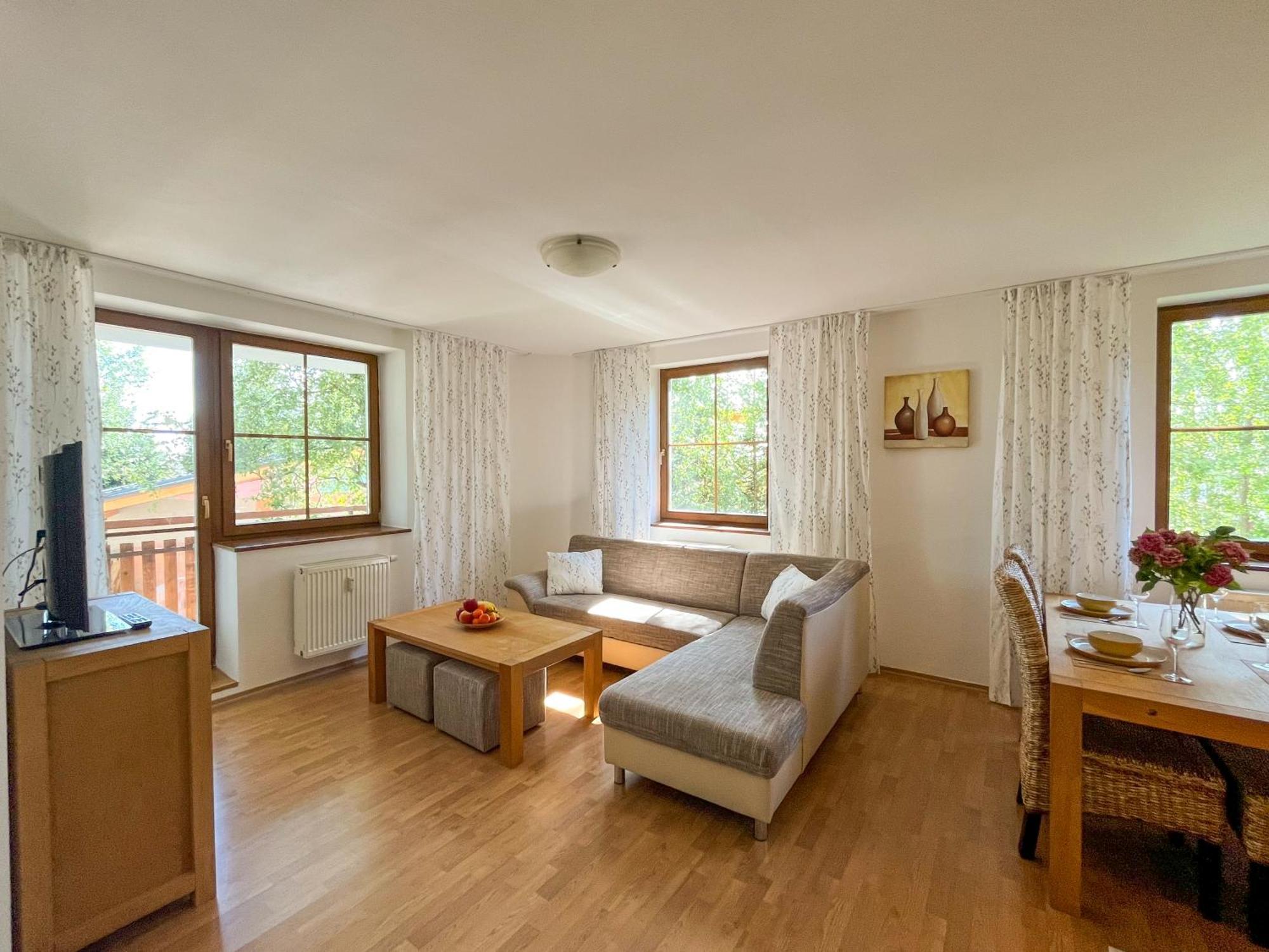 Slnecny 2-Izbovy Apartman Pod Lesom, Dolny Smokovec Wysokie Tatry Zewnętrze zdjęcie
